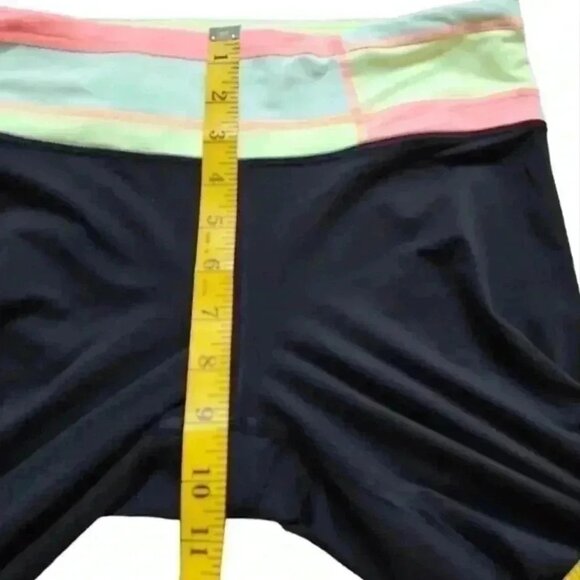 Lululemon Run: Inspire Crop II Black / Quilt Vintage Neon Black Green Pink Women - Picture 14 of 15
